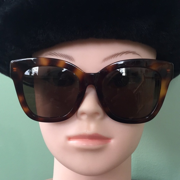 Gucci Cat Eye Tortoise Sunglasses